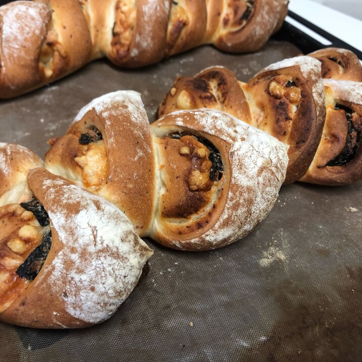 明太子と海苔のチーズエピ